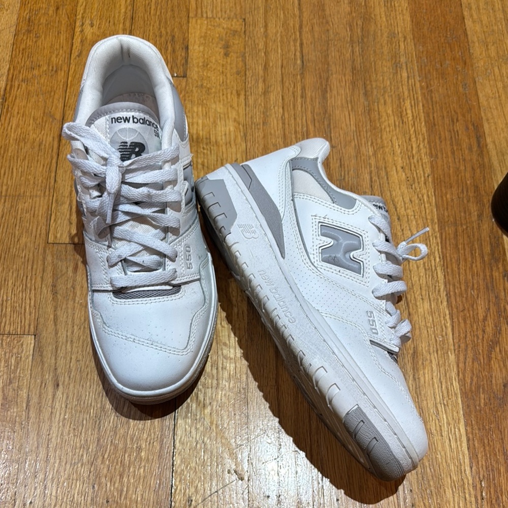 New Balance 550 White and Gray Athletic Shoes